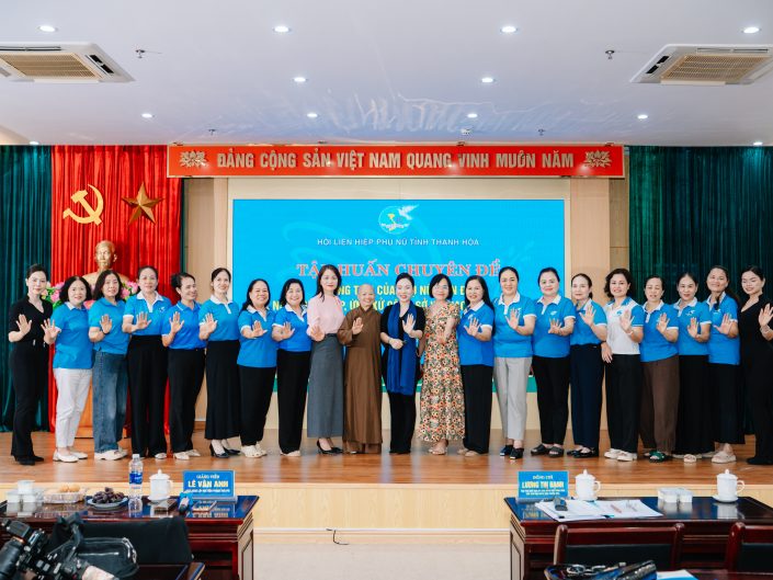 Hội Liên Hiệp Phụ Nữ Việt Nam: Tập huấn phong thái, kỹ năng giao tiếp, ứng xử cho cán bộ Hội